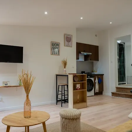 Au Coeur Historique D'auch - Rue Pietonne, Clim & Parking Proche Apartamento