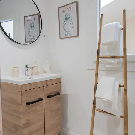 Apartamento Au Coeur Historique D'auch - Rue Pietonne, Clim & Parking Proche *
