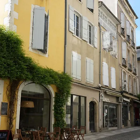 Cosy&élégant, Idéal Couple Ou Déplacement Professionnel, Centre Historique Appartamento *
